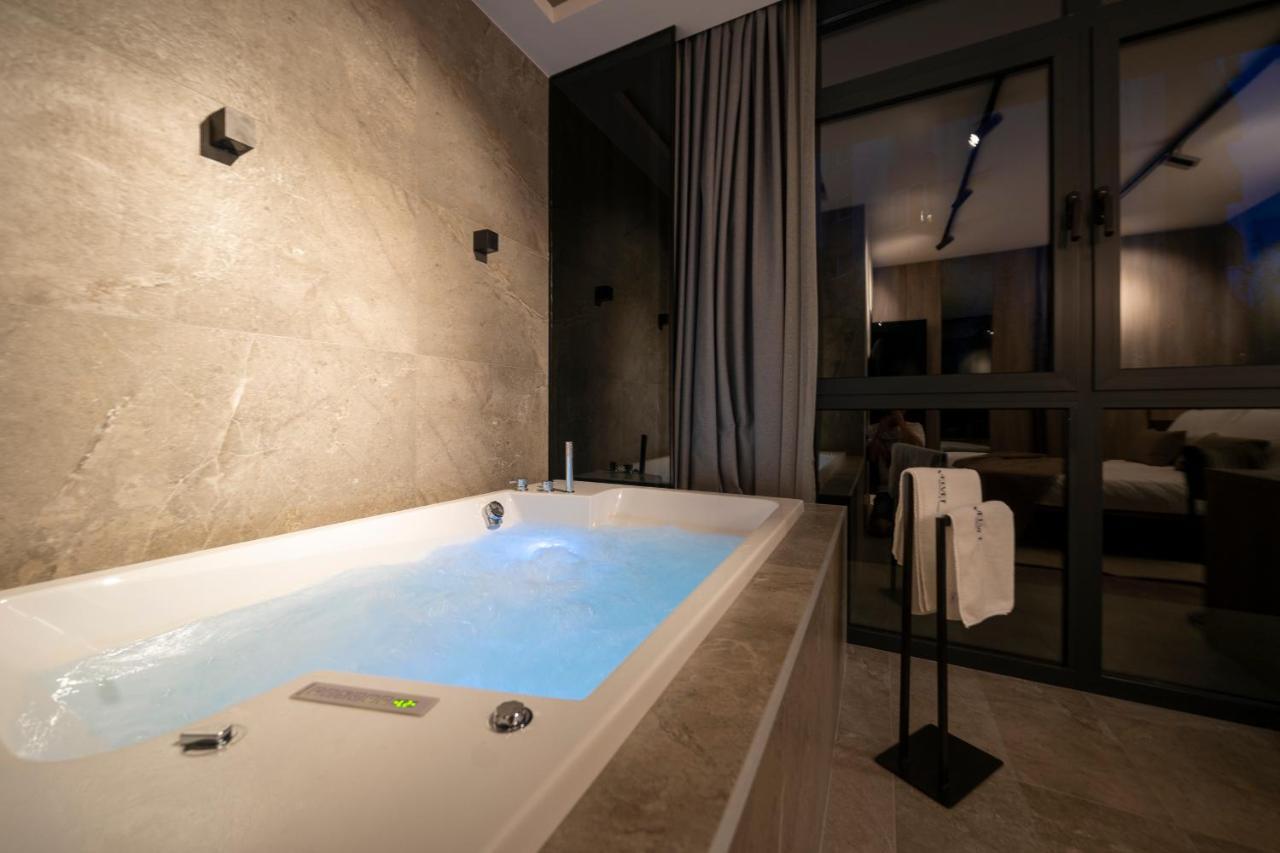 Velvet Rooms & More زادار المظهر الخارجي الصورة