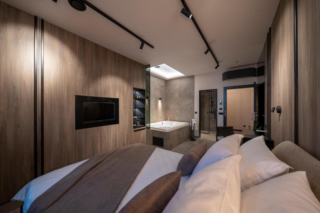 Velvet Rooms & More زادار المظهر الخارجي الصورة