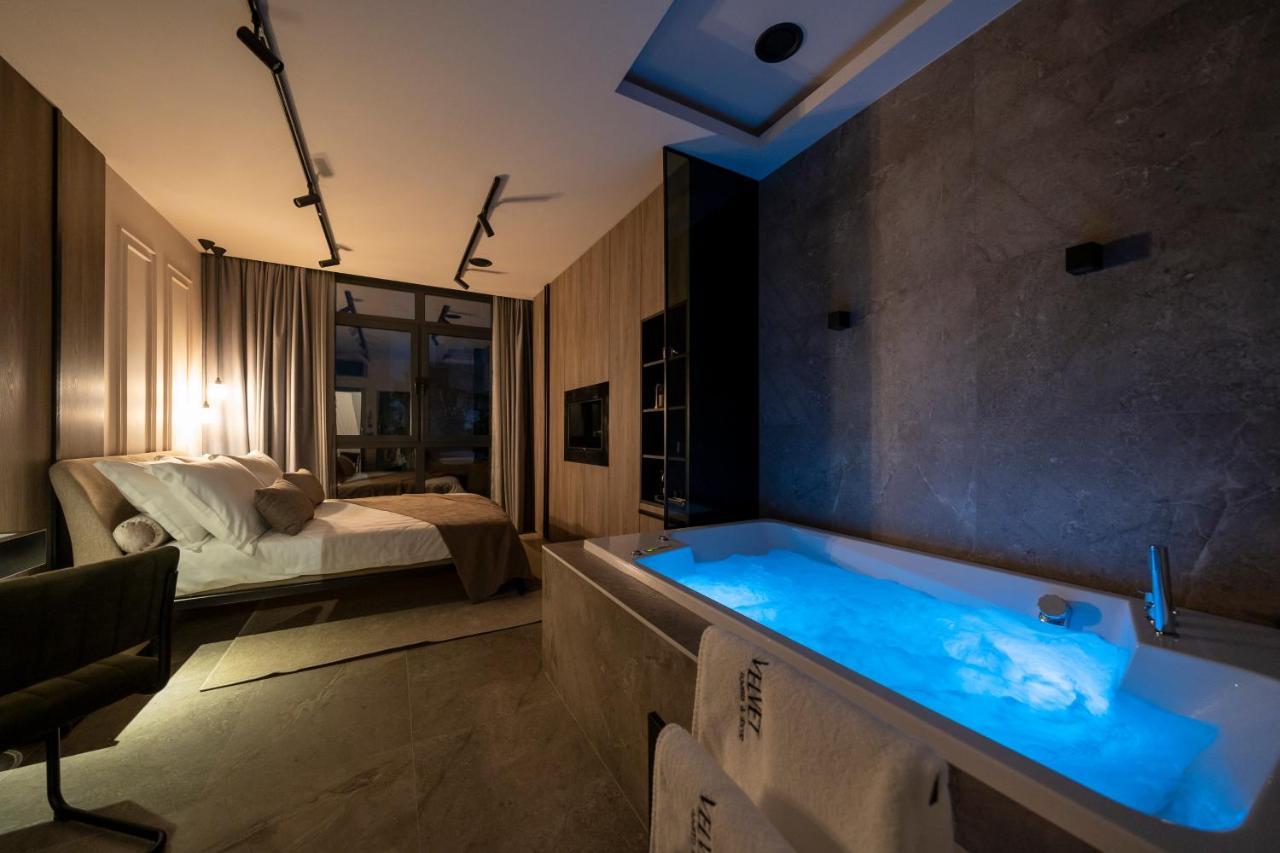 Velvet Rooms & More زادار المظهر الخارجي الصورة